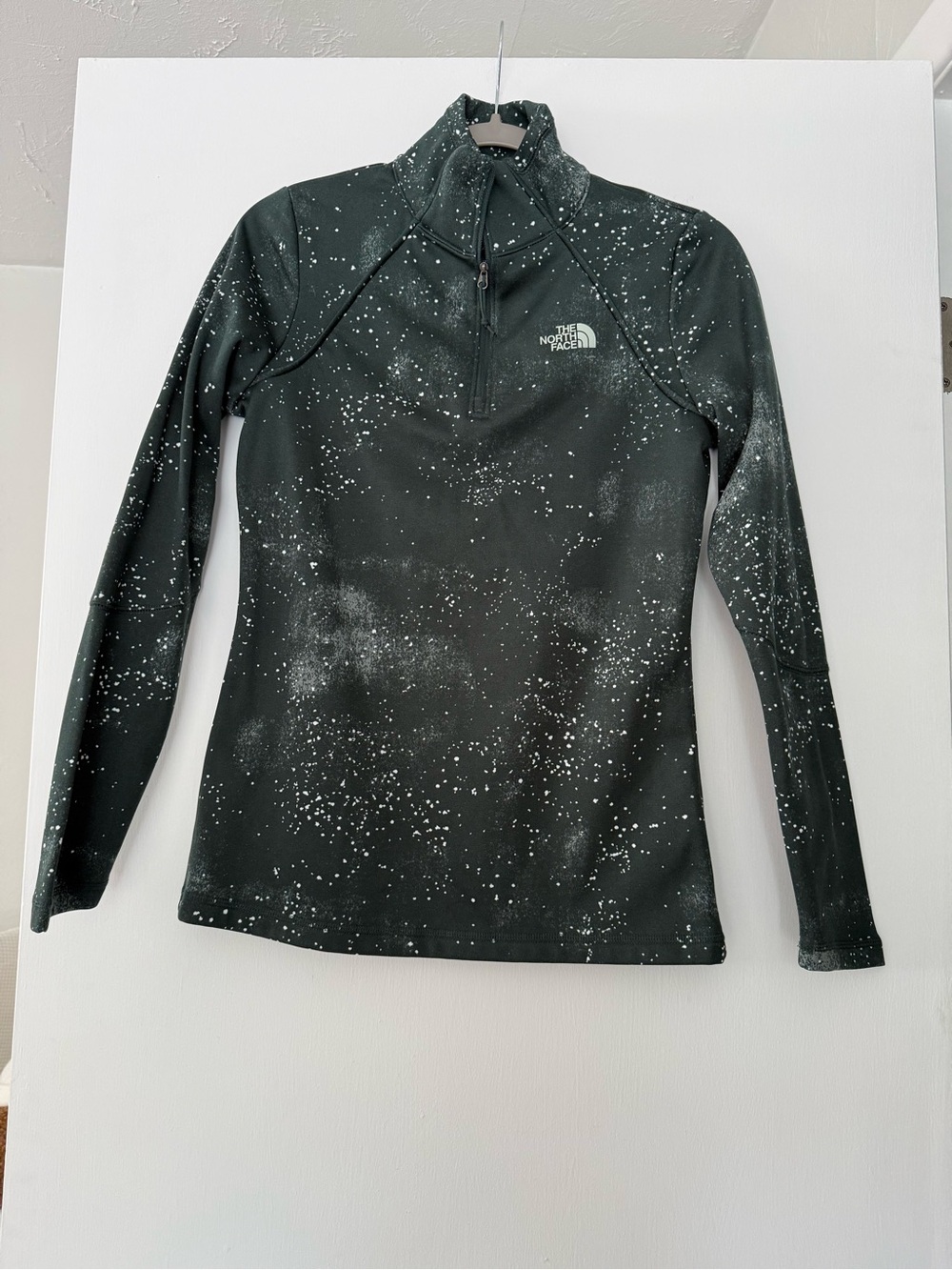 North Face Women's Small Celestial Green Quarter Zip Pullover NWOT